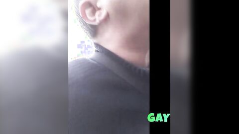 Un jeune suceur prend un vieux bite - Extérieur Amateur Bareback