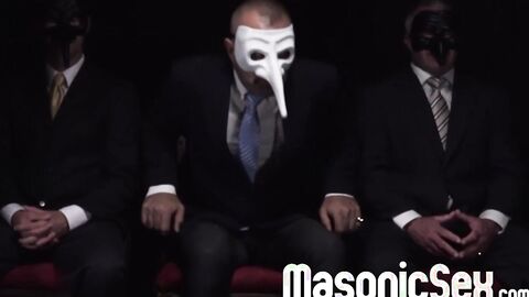 Hot twink Marcus Ryan blows Master Angus massive cocks before ass penetration