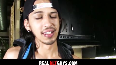 RealAltGuys.com - Alt thug rims and feeds his boyfriend with his hard cock and moans