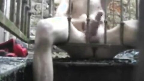 Homeless Big-Cock Amateur Masturbating