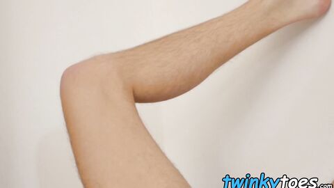 Petite twink Johny plays with his boner until he spills jizz