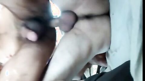 Daddy fucks me bareback in his car - Amateur gay bareback sex