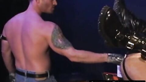 CentralFisting.com - Sean Steele's steamy four way fisting romp