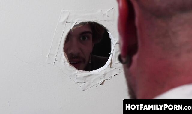 HotFamilyPorn.com - Muscular stepdad Michael Roman feeds stepson Ryan Kneeds his mass