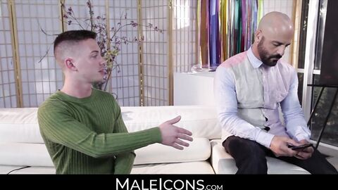 MaleIcons.com - Hairy gay dad's obsession with cute twinks' dicks and asses