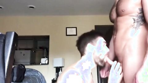 Muscle Hunks' Feeding Time: Blow and Hand Job