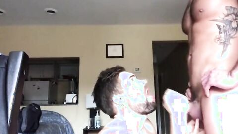 Muscle Hunks' Feeding Time: Blow and Hand Job