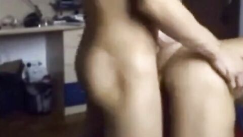 Amateur Bareback Muscle Hunk Fuck