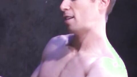 You know you're in for a good show when one first experiences another. Matthieu leads