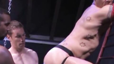 You know you're in for a good show when one first experiences another. Matthieu leads