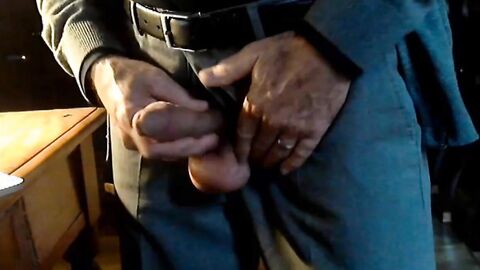 Mature Daddy's Solo Show