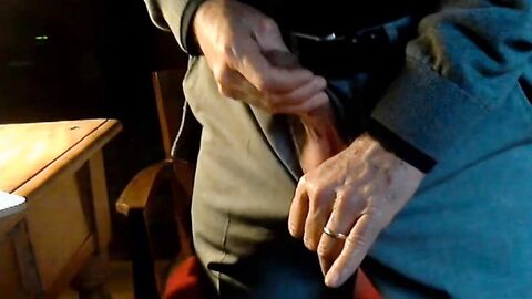 Mature Daddy's Solo Show