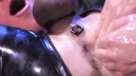 There's nothing Mason loves better than riding hands and arms and he lets us knowwith