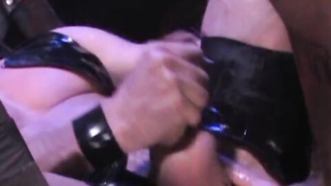 There's nothing Mason loves better than riding hands and arms and he lets us knowwith