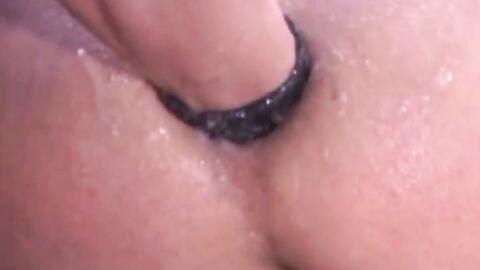 Michael Johns takes the wraps off his own grand showroom. Billy Ryder's plunging fist