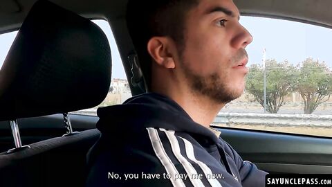 Uriel Simon pays Fer Froma with his ass and a blowjob for a ride