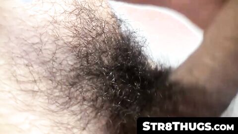 Str8Thugs.com - Butt muncher Devin Reynolds' fat schlong caressing and explosive cum