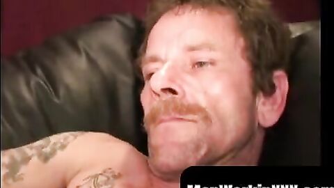 MenWorkinXXX.com - Experienced rod choker spanks his hairy cock and sprays cum solo