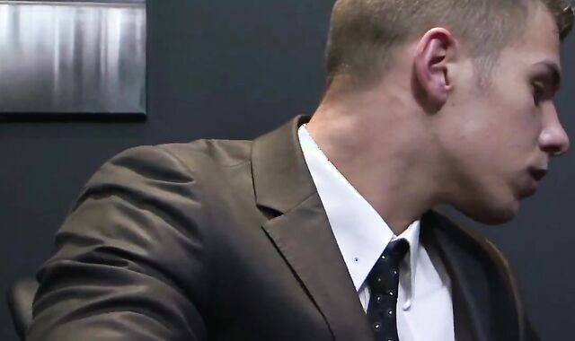 Gentlemen 07: disrobe For Success