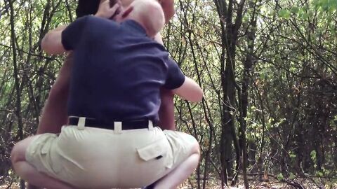 Outdoor Blowjob with an Amateur Crossdresser