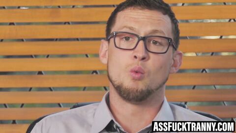 Jessy Bells' rough treatment and hardcore fuck scene