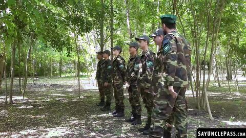 Cadets got their wild treat after a long training with Joris Leonard