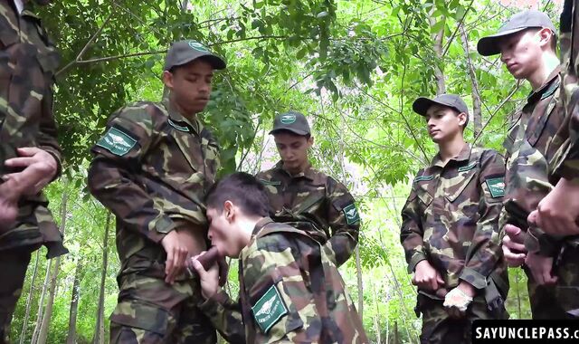 Cadets got their wild treat after a long training with Joris Leonard