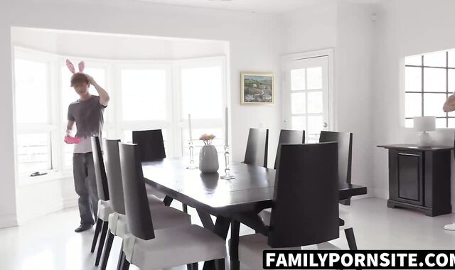 FamilyPornSite.com - Finding precious eggs under stepdad Chris Damned