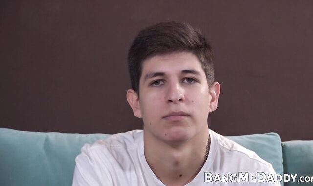 Hung Latino twink Bautista Nores barebacks chubby daddy Ferdinand