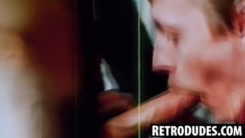 RetroDudes.com - Kinky Keith Anthoni gets dirty in a juicy group scene in the piers