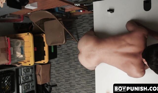 BoyPunish.com - Twink thief's raw, hard international spitroasting by two hunky guard