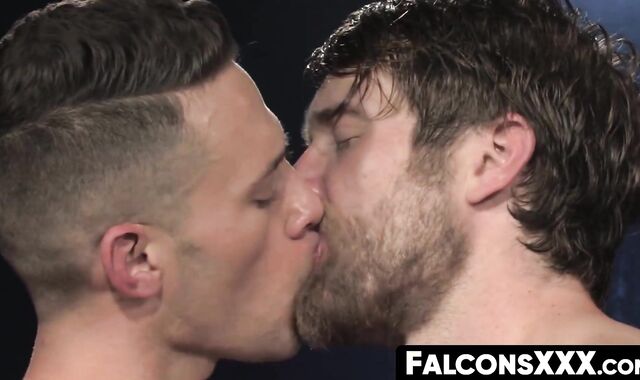 FalconsXXX.com - Athletic gays turn each other on after a workout and then anal pound