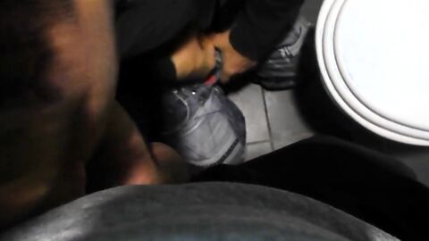 Bucuresti Blowjob - Amateur Gay Cock Sucking