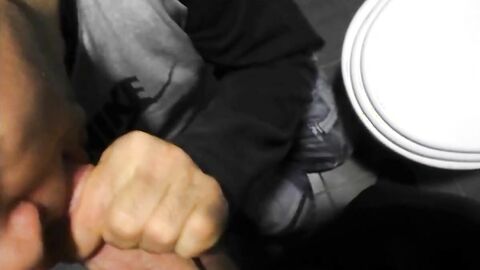 Bucuresti Blowjob - Amateur Gay Cock Sucking