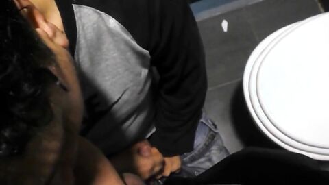 Bucuresti Blowjob - Amateur Gay Cock Sucking