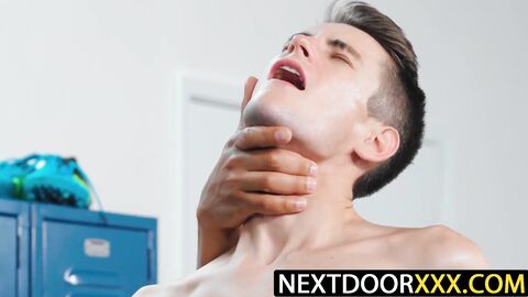NextDoorXXX.com - Dillon Diaz coaches Carter DelRay to a rimjob