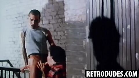 RetroDudes.com - Watch lusty Keith Anthoni show off his cock sucking prowess in this