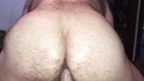 Married Daddy's Anal Adventure with a Big-Cocked Bear