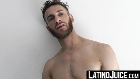 Bearded latino Mauricio gobbles my cock while hes masturbating