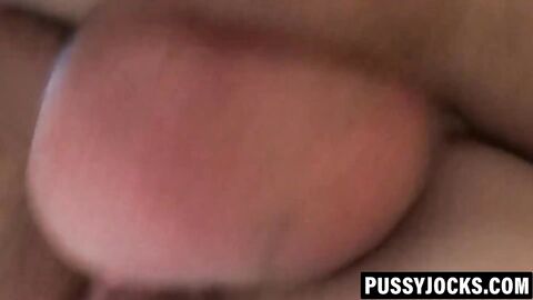 PussyJocks.com - Zack Grayson tries white twink ftm pussy for the first time