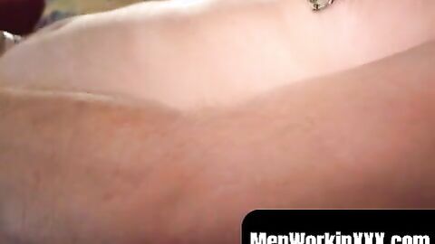 MenWorkinXXX.com - Nipple pierced mature thug makes himself blast out a load solo