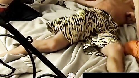 ToesXXX.com - BDSM twinks Evan Heinze and Ian Madrox's tickle tease and masturbation