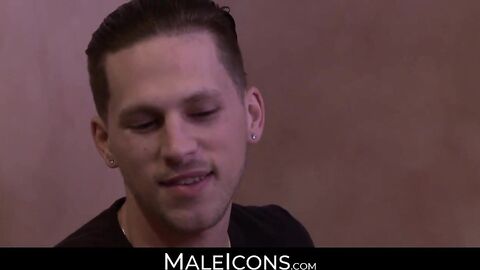 MaleIcons.com - Roman Todd teaches Mason Lear the art of taking it deep in the ass