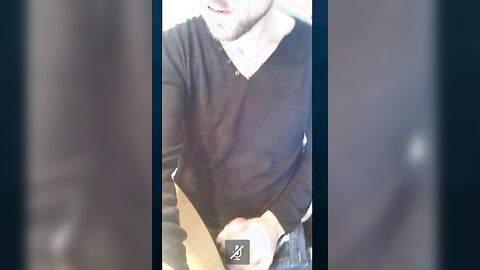 Big-Cock Daddy Shows Off on Cam