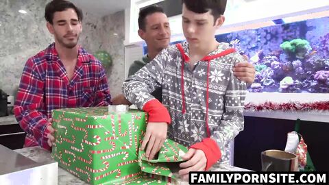 FamilyPornSite.com - Jax Thirio fed dicks by stepbrothers Jesse and Braden