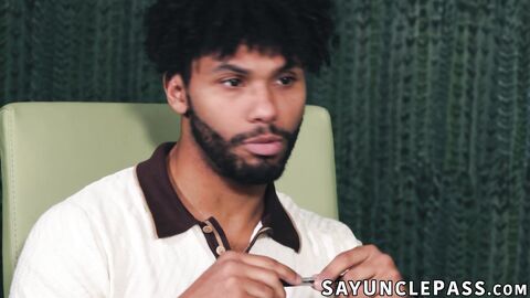 Aaron Allen got his ass stretched by his black therapist Tony Genius