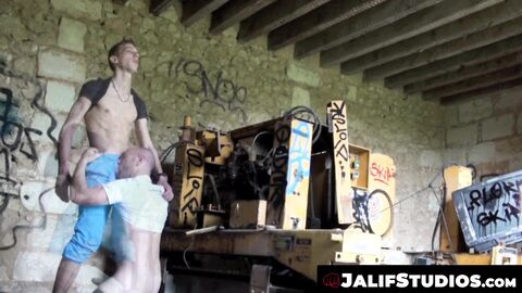 Man in suit Julian Kido fills up skinny Fab Kiffeurs greedy hole