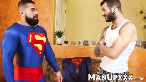 Retired Damien Stone fucks Johnny Hill to transfer his supercum