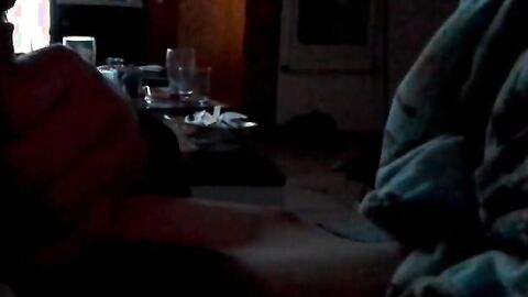 Twink's Blowjob & Cumshot Before Bed