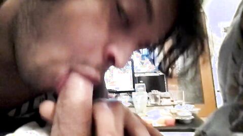 Twink's Blowjob & Cumshot Before Bed